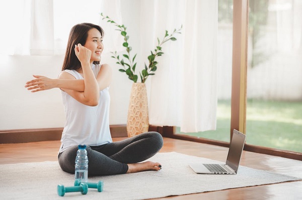 Tập thể dục trong nhà Tập thể dục trong nhà